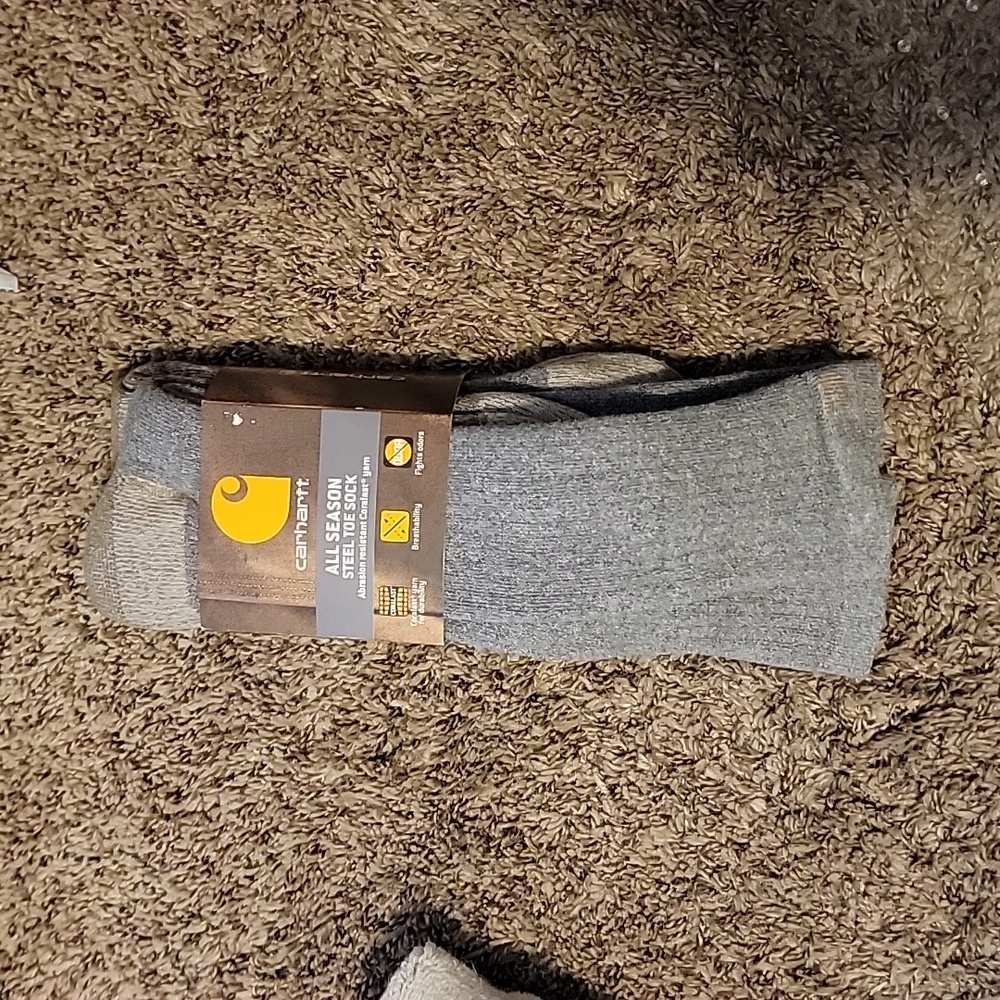 2 pair Carhartt XL all season Boot socks